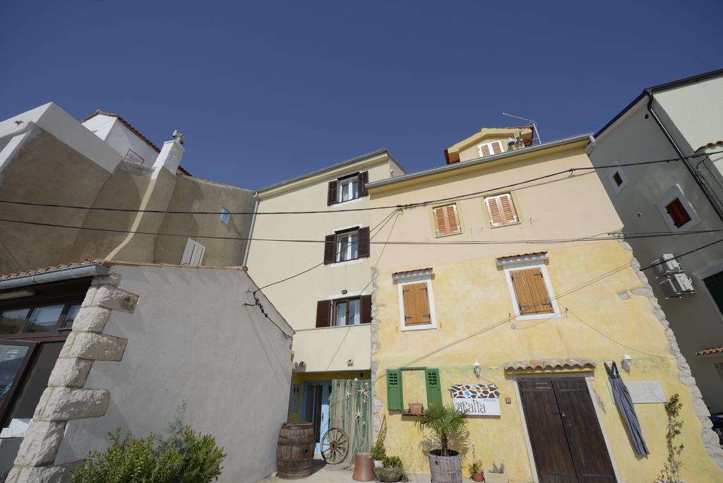 Apartments Riva バスカ エクステリア 写真