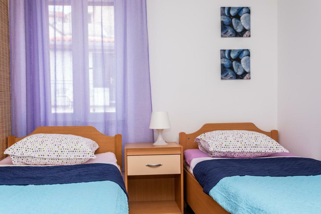 Apartments Riva バスカ エクステリア 写真